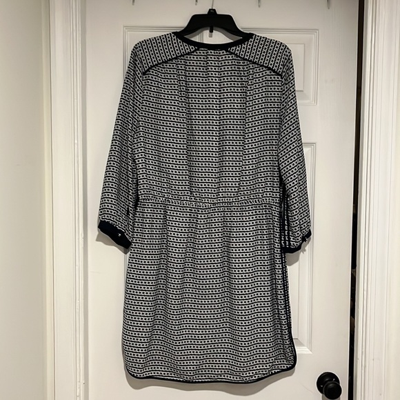 NWOT Banana Republic dress - navy/white pattern w/ detachable belt, 14. - Picture 5 of 8